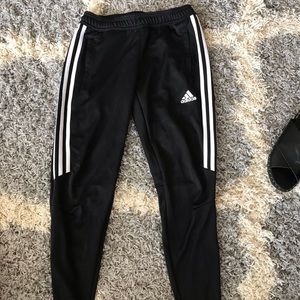 Women’s Adidas Joggers (small)